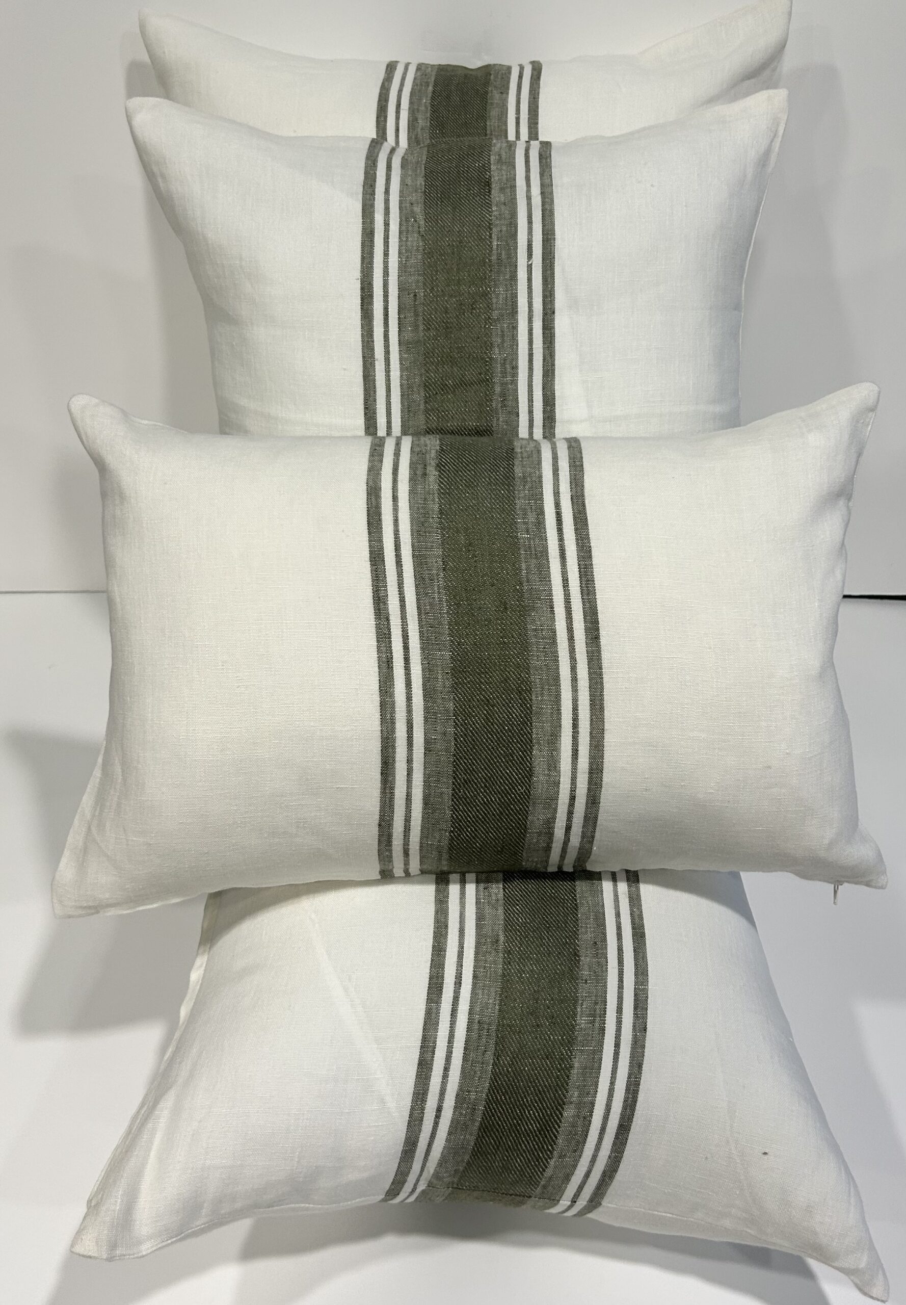 Cojín Lino Brera White Raya Green Forrest.
