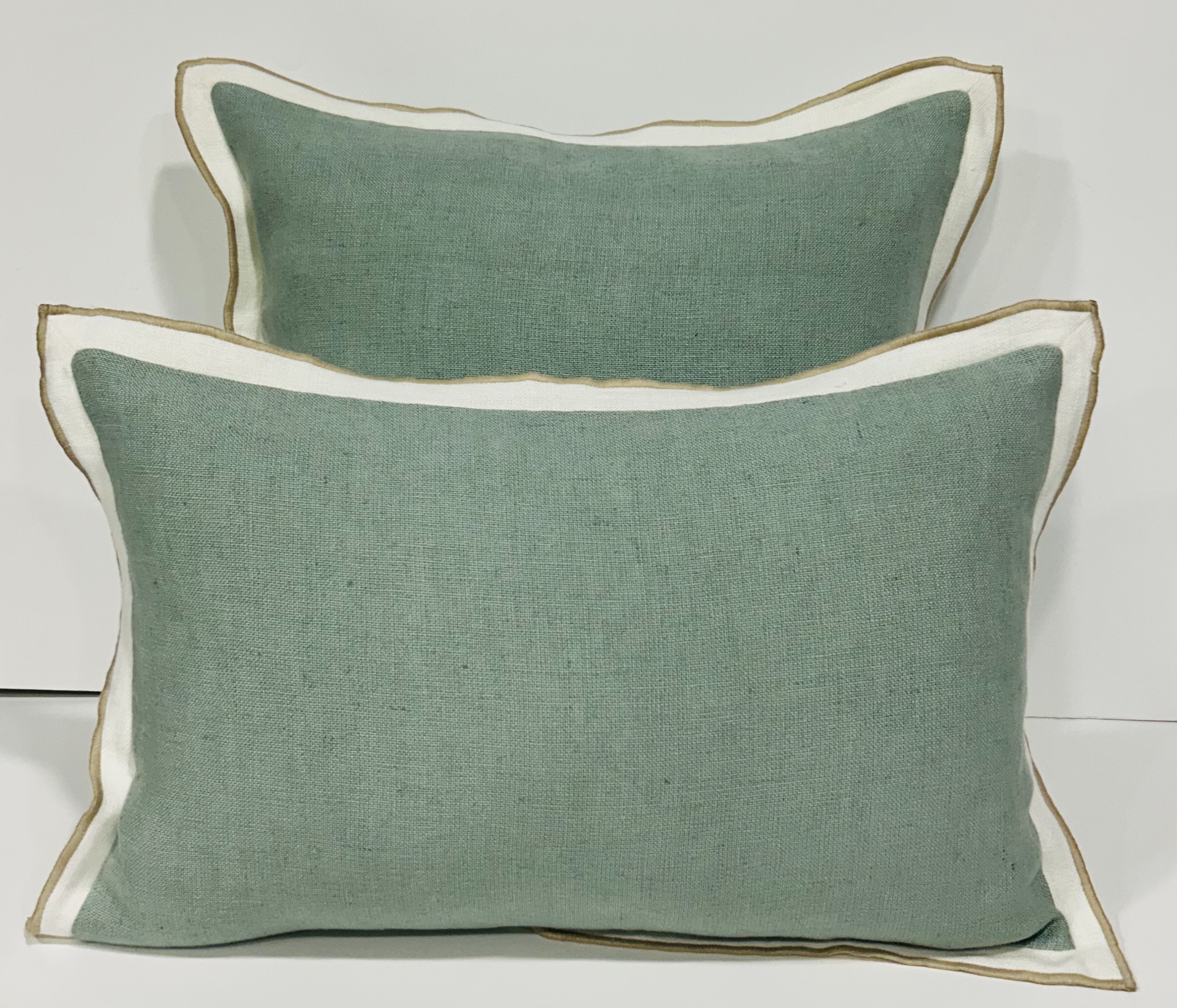 Cojín Lino Flange Color Sage & White & Natural.