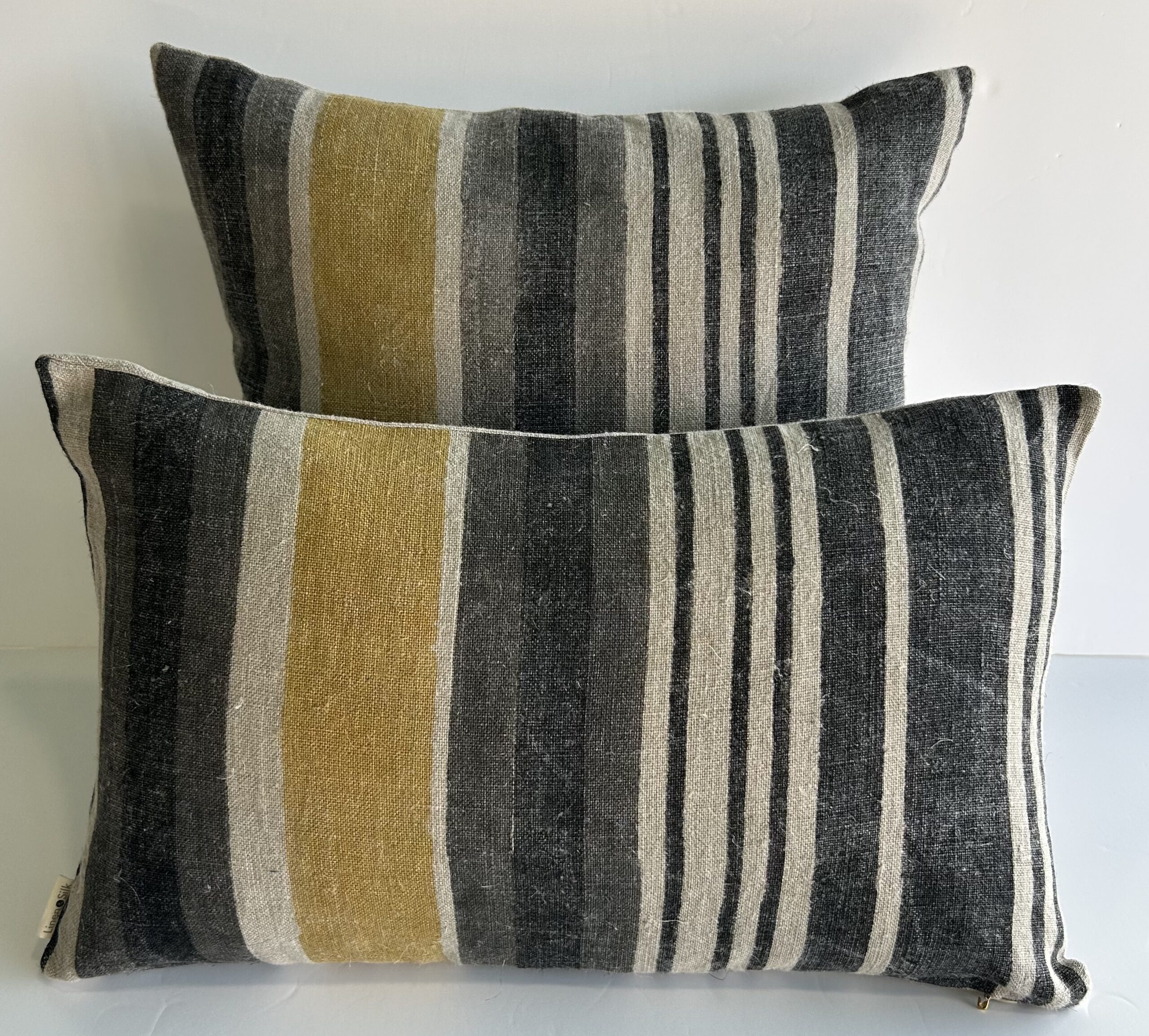 Cojín Lino Natural con Rayas Mostaza y Negro Estampadas