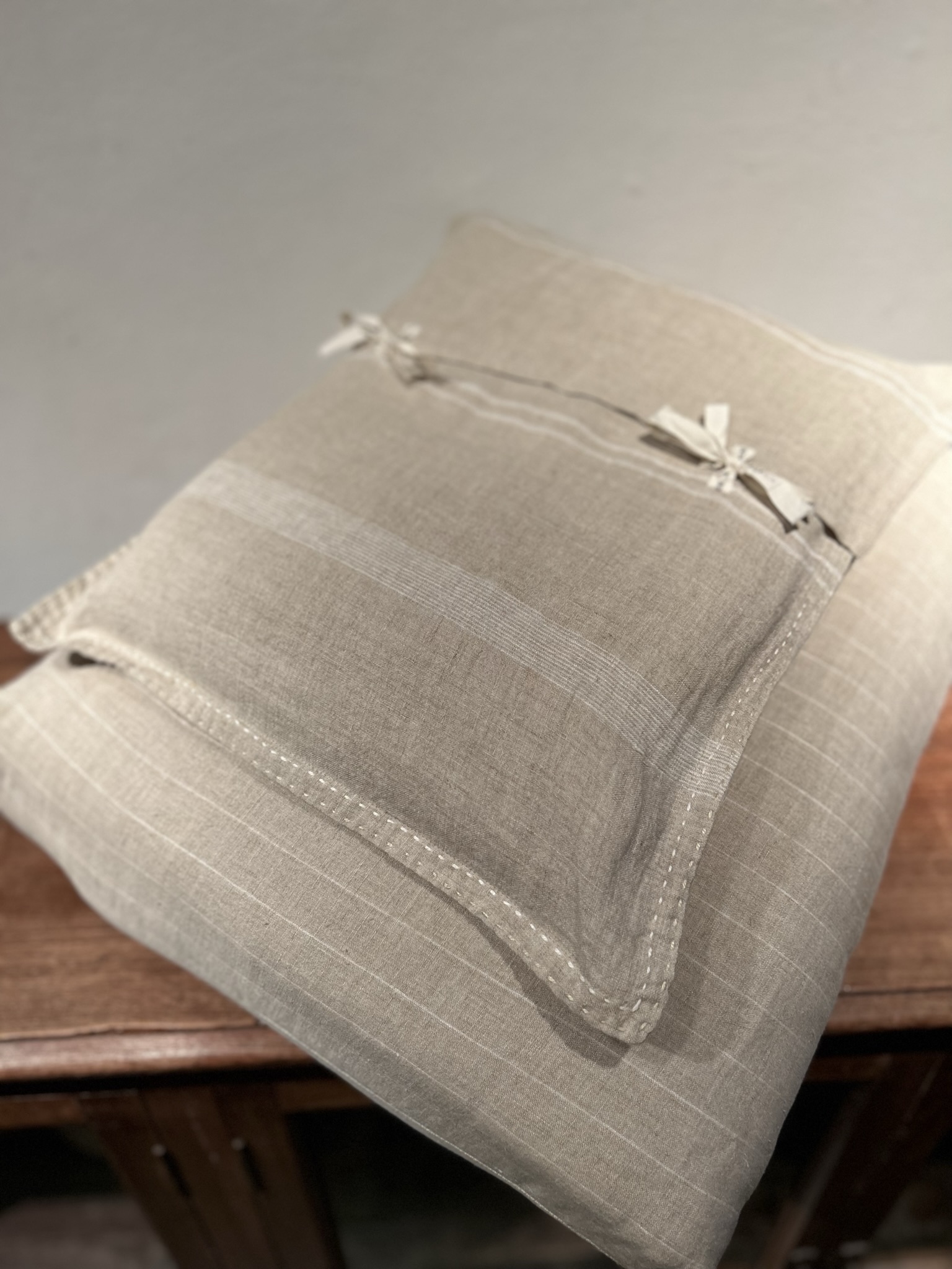 F. Nórdica Lino Natural con Multi raya Blanco