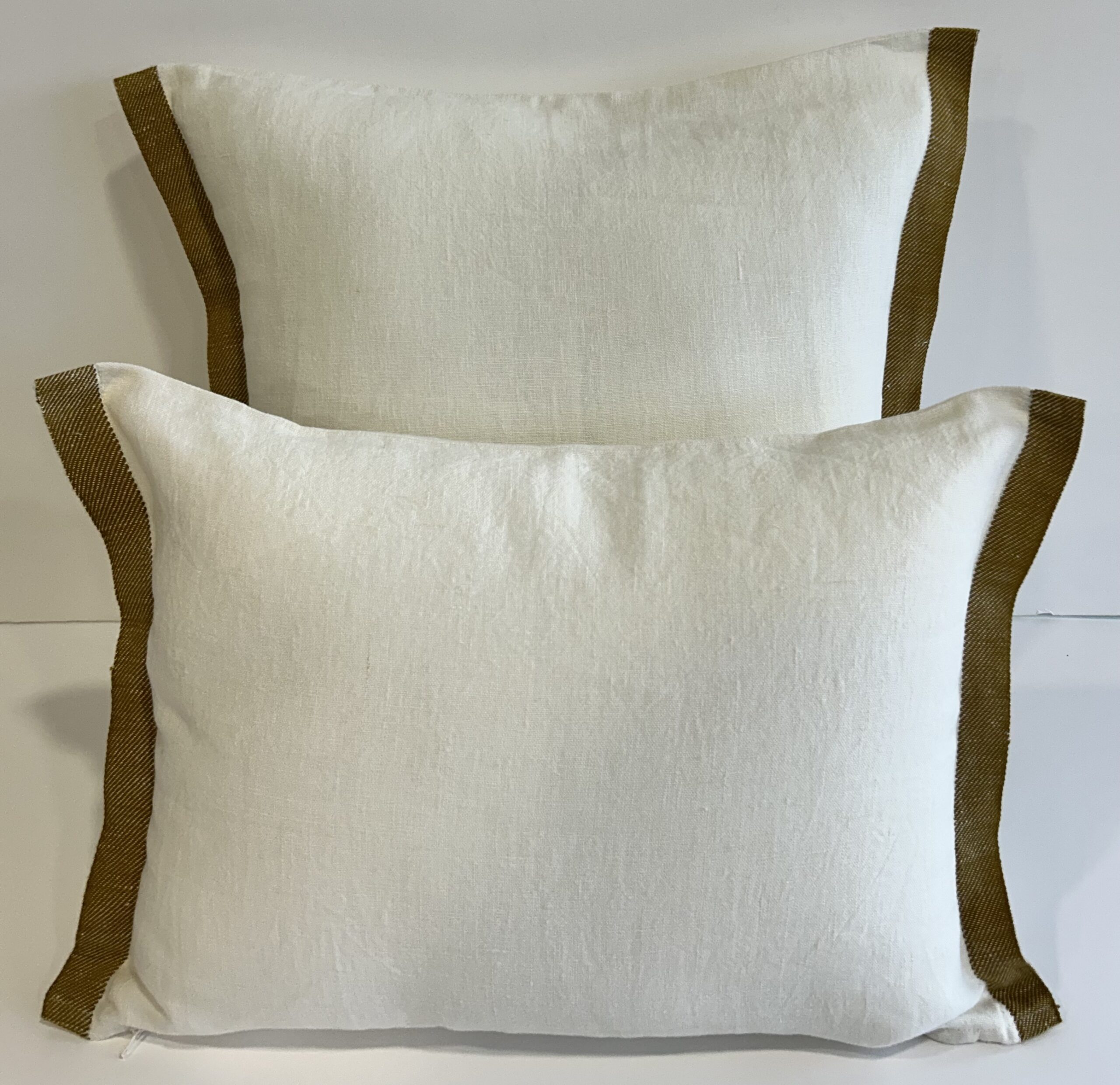 Cojín Lino Place White & Mustard